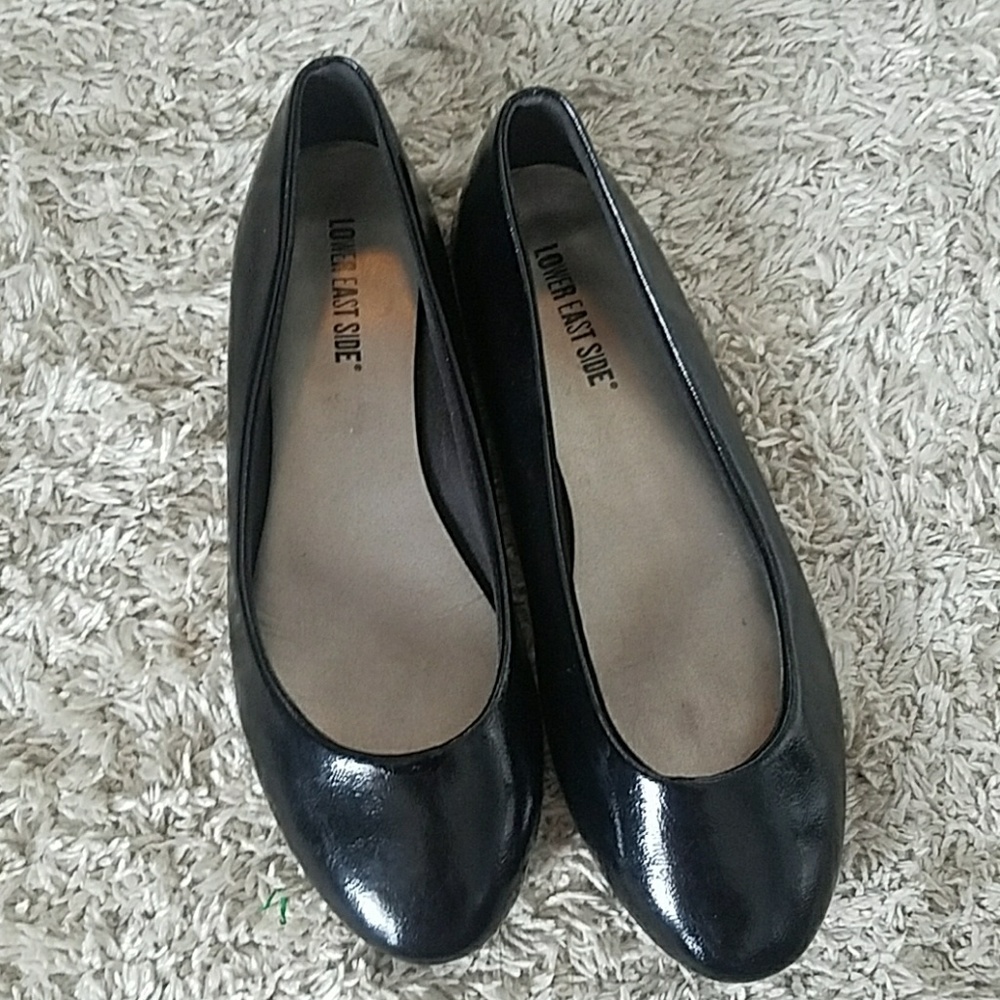 Black patent flats